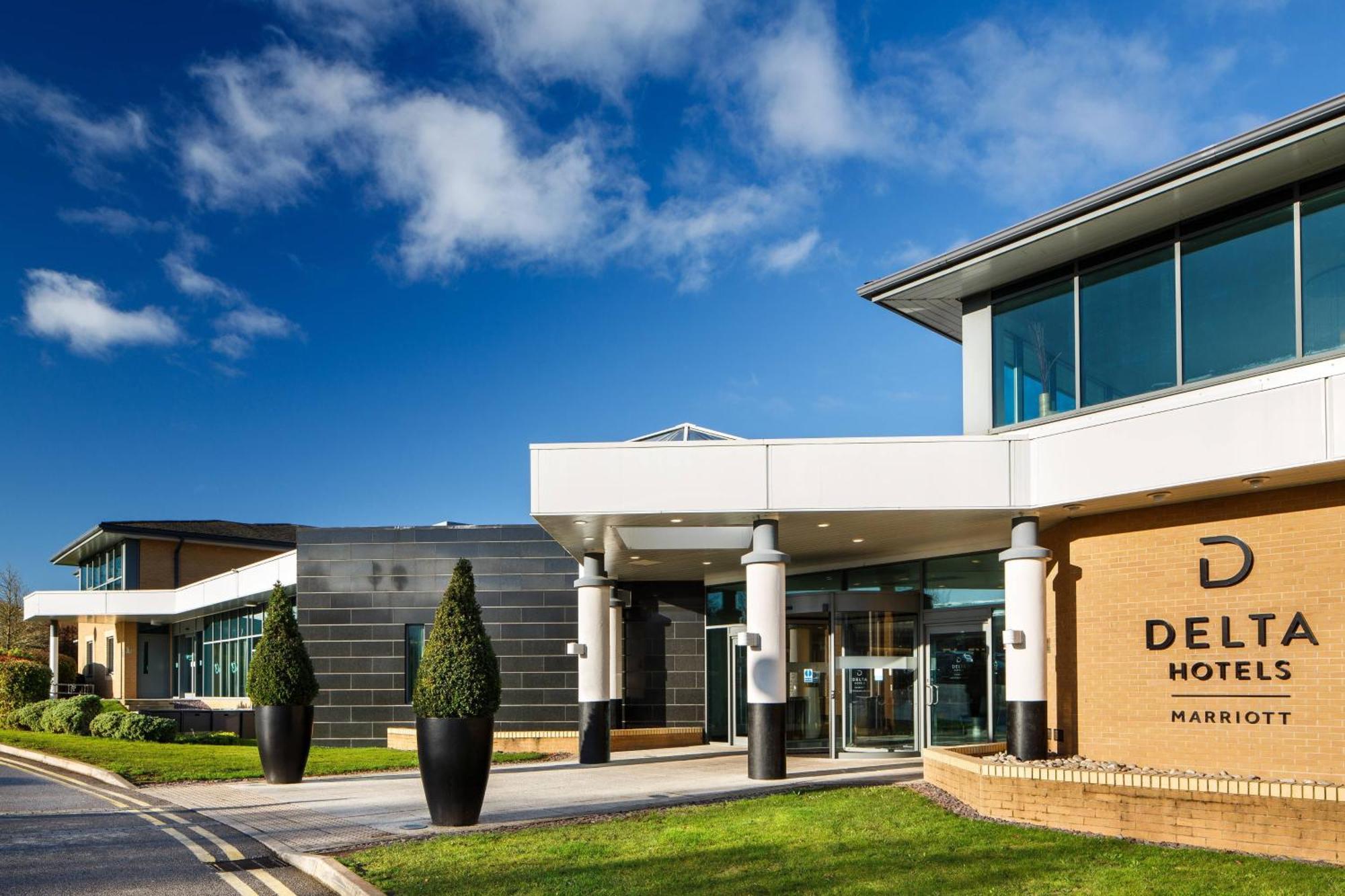 Delta Hotels By Marriott Nottingham Belfry Exterior foto