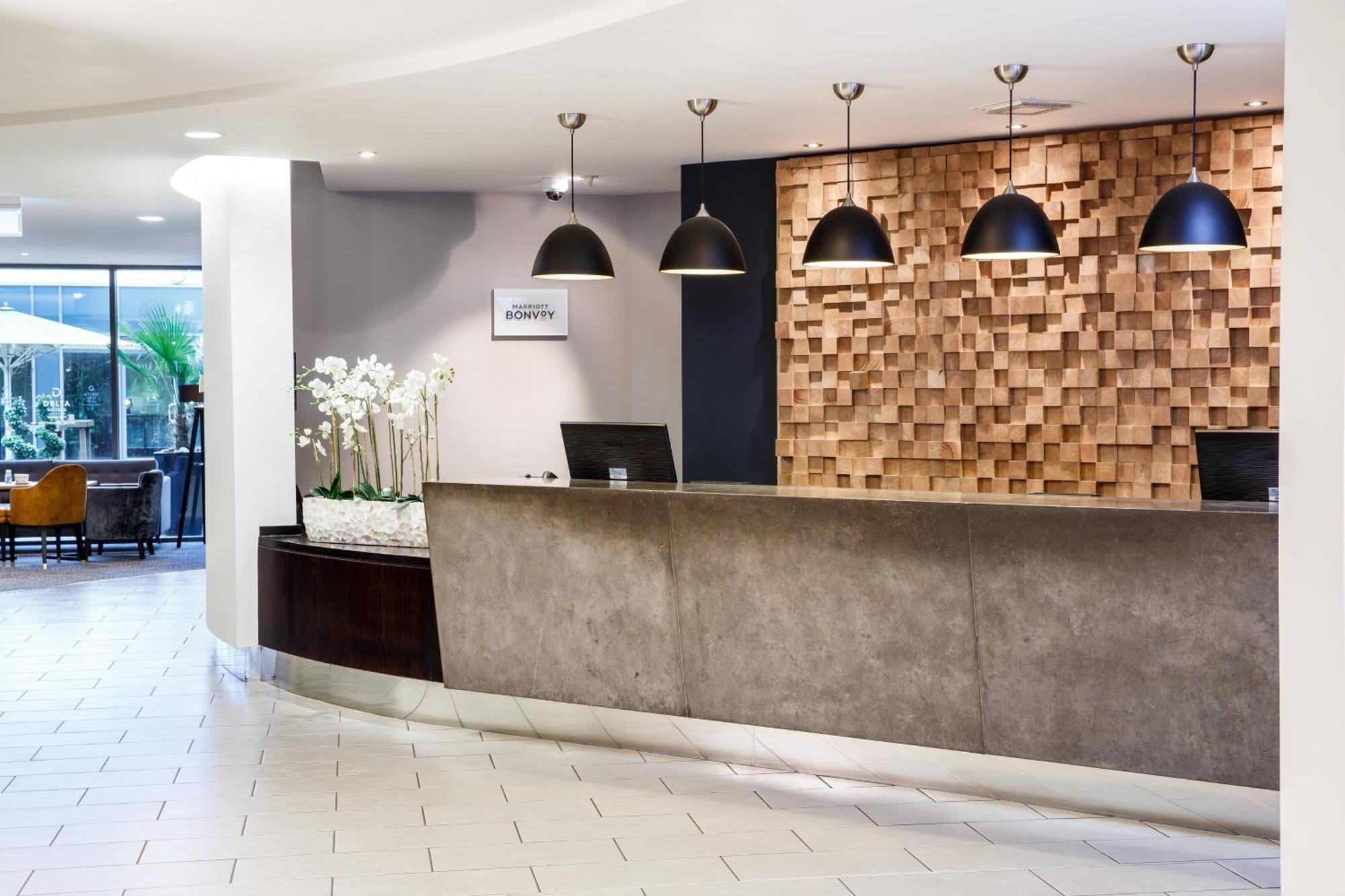 Delta Hotels By Marriott Nottingham Belfry Exterior foto