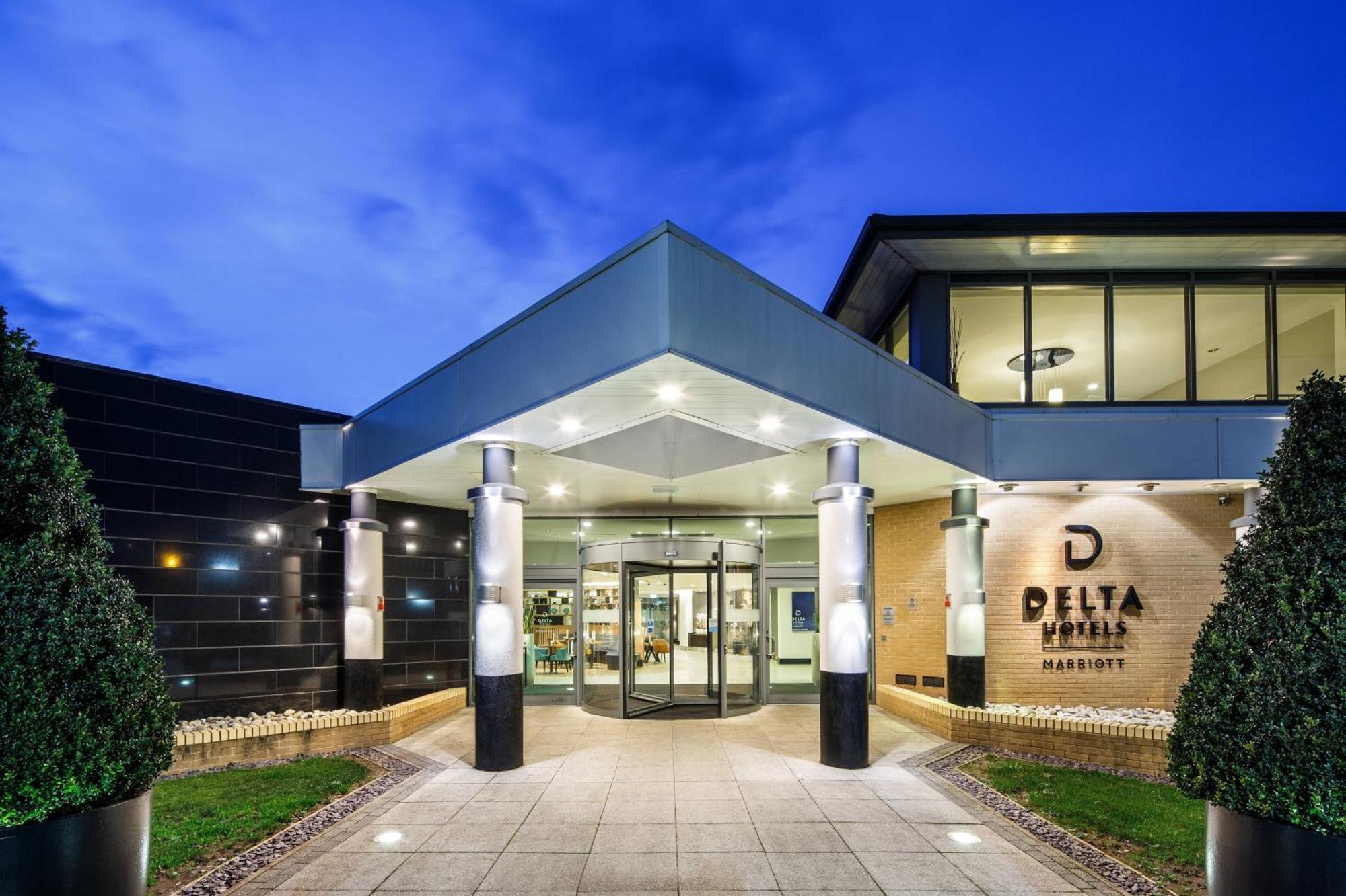 Delta Hotels By Marriott Nottingham Belfry Exterior foto